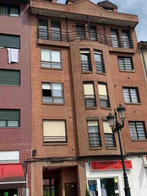 Apartmán Precioso Duplex En Oviedo Wifi Exteriér fotografie