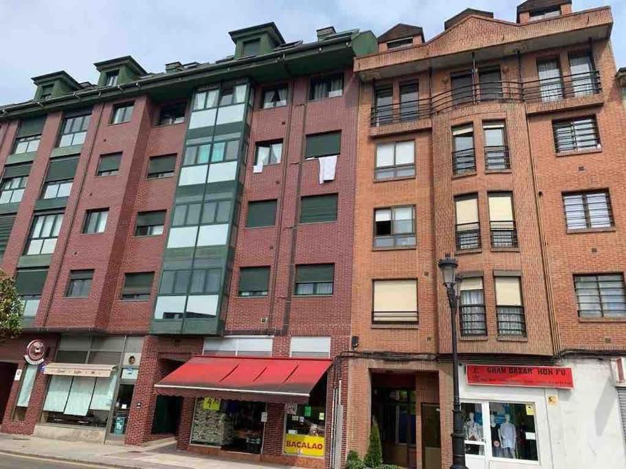 Apartmán Precioso Duplex En Oviedo Wifi Exteriér fotografie